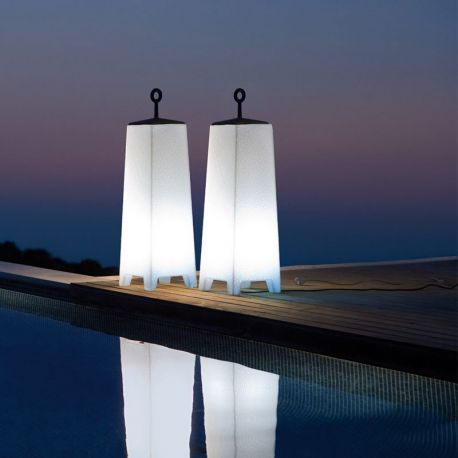 Iluminat exterior - CORP DE ILUMINAT LED DECORATIV MORA LAMP II