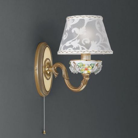 Aplice, corpuri de iluminat pentru pereti - Aplica de perete din alama si portelan 1 brat design italian